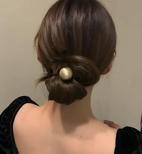 Metallic Globe Elastic Set